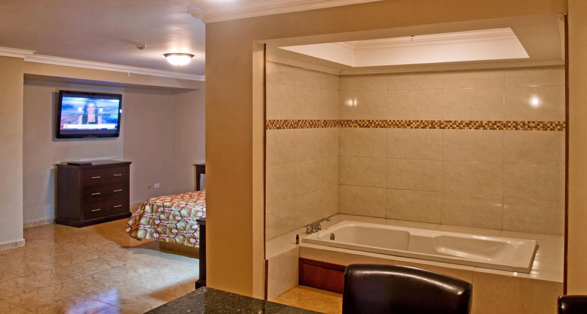 Milan Hotel 3*
